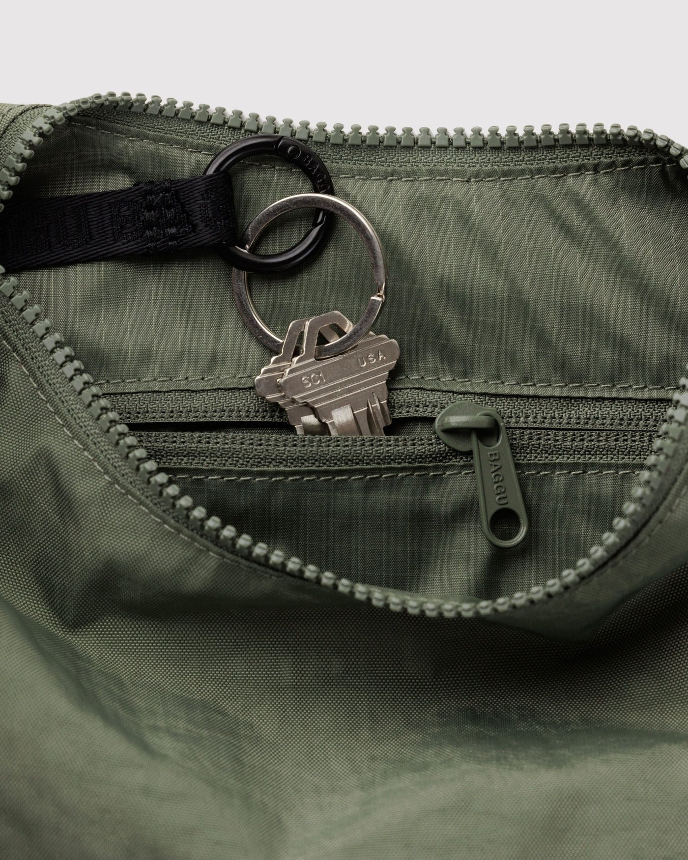 Small Nylon Crescent Bag U8