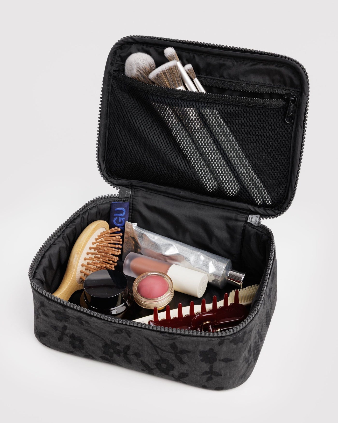Small Cosmetic Case Q1