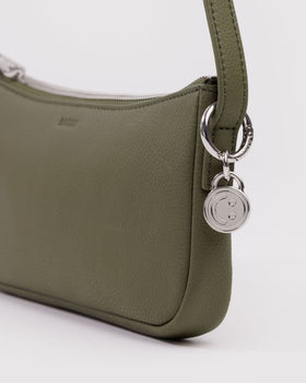 Recycled Leather Pochette X0