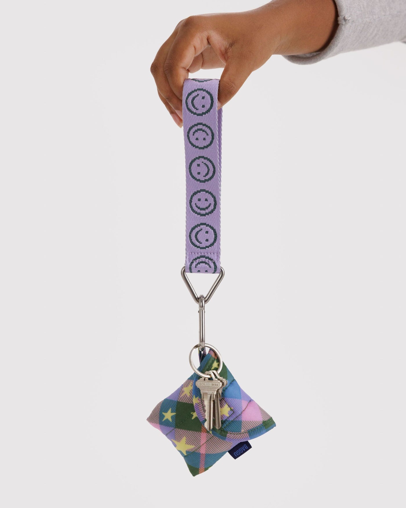 Logo Keychain P7