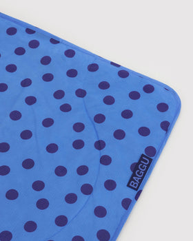 Puffy Picnic Blanket E1